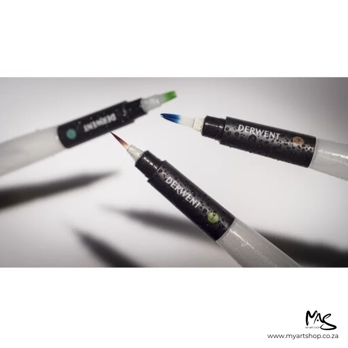 derwent-water-brush-03 Derwent Water Brush